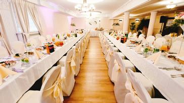 Anin Park Hotel | Warszawa | Przyjęcia, komunie, wesela w Hotelu Anin Park w Warszawie